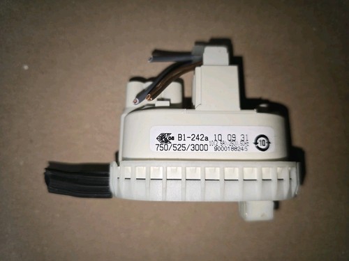Druckwächter Niveauregler B1-220a Waschmaschine Siemens Bosch 9000188245