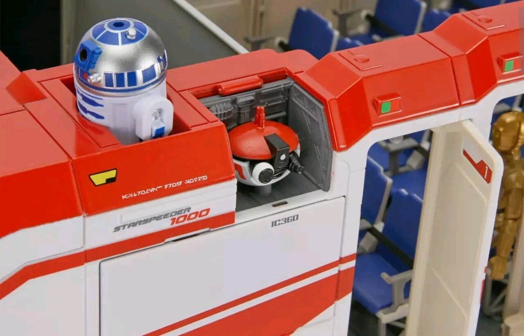 Star Wars Star Tours StarSpeeder 1000 Vehicle Set Disney Exclusive