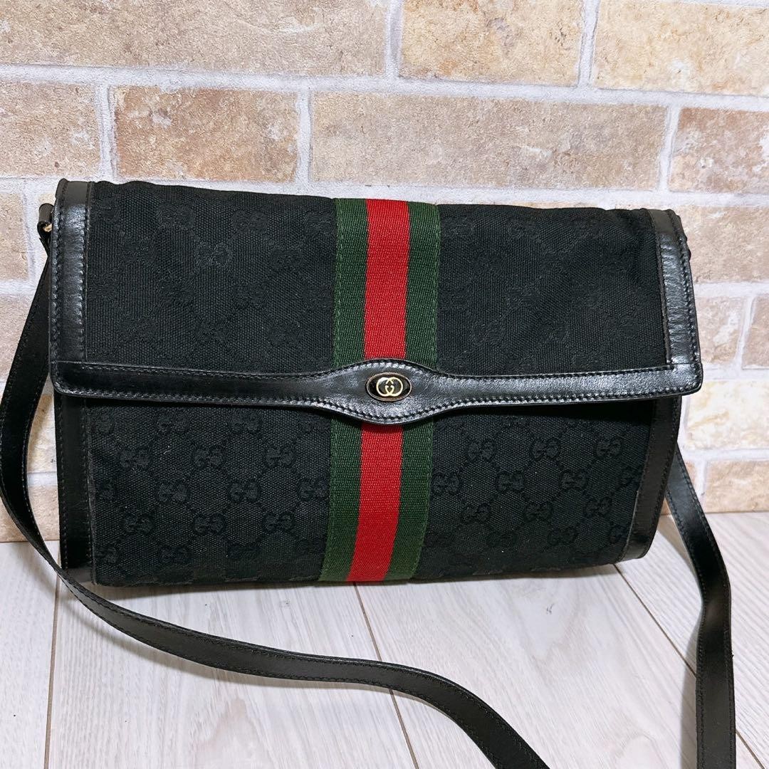 GUCCI GG Sherry Line Shoulder Bag in Black Canvas Authentic F06141110