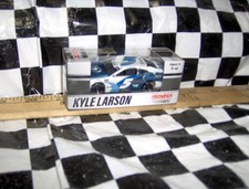 2021 Kyle Larson  5 Metro Tech Charlotte Win 1/64th.