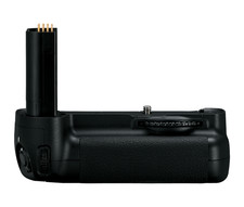 Nikon MB-D200 Multi-Power Battery Pack for D200 Digital Camera FAST SHIP