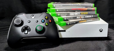 Xbox One S 500GB Console Bundle 1Controller Batteriesx3-5Games-Working!