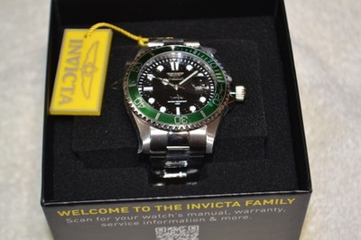 Invicta Pro Diver 50943 Men's Watch Black Dial Green Bezel Quartz