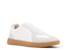 Man's Fashion Sneakers Steve Madden Korona T