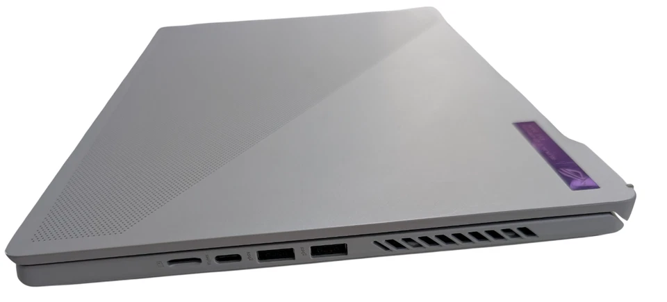 14" Asus ROG Zephyrus G14 Ga402r, Ryzen 9 6900HS, 16GB, SSD 1TB, Radeon RX 6700S Foto 3 de 4