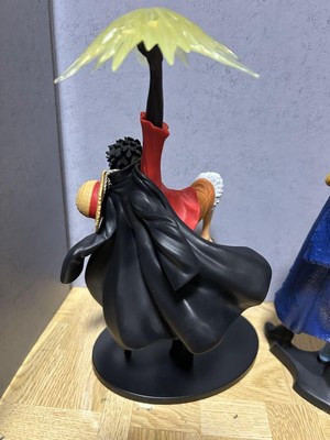ONE PIECE Figure lot set 6 Luffy Shanks Uta Marco Trafalgar
