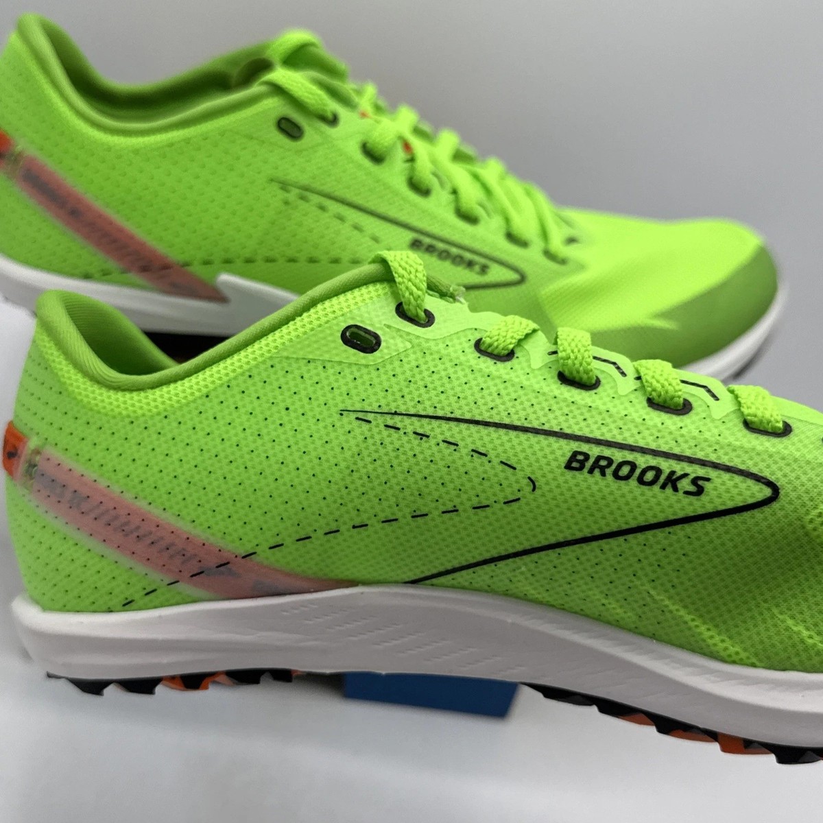 Brooks Draft XC Cross Country Running Green Spikes Track 100039-1D