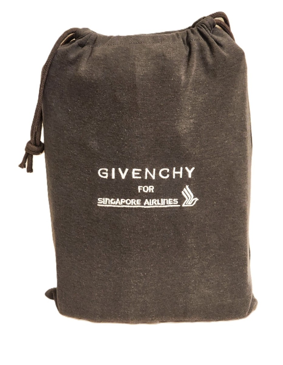 GIVENCHY Singapore Airlines 1st Class Lounge Gray Suit Pants