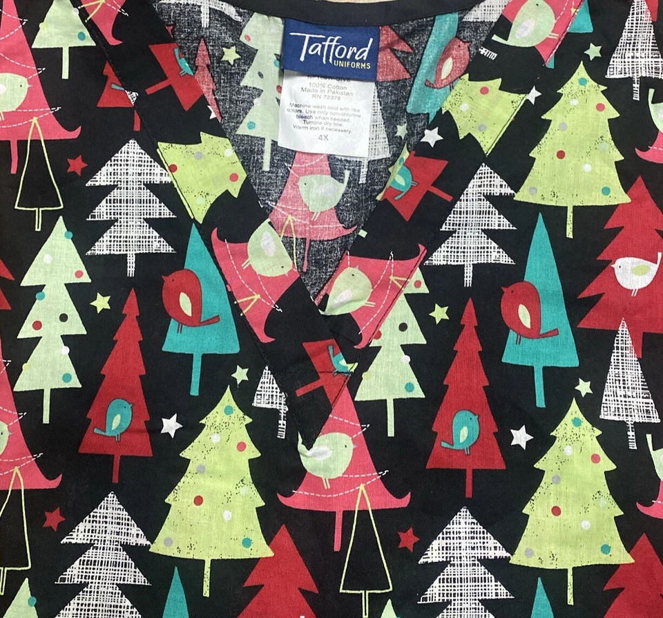 Tafford Christmas Trees Scrub Top Women's 4X Medical Nurse Vet Hospital Lab New - Image 2 of 3