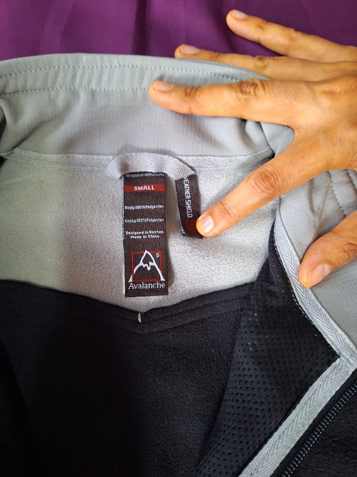 NWT Avalanche Women Fleece Vest Guardian Black/Grey Weather Shield Gilet Small - Image 3 of 4