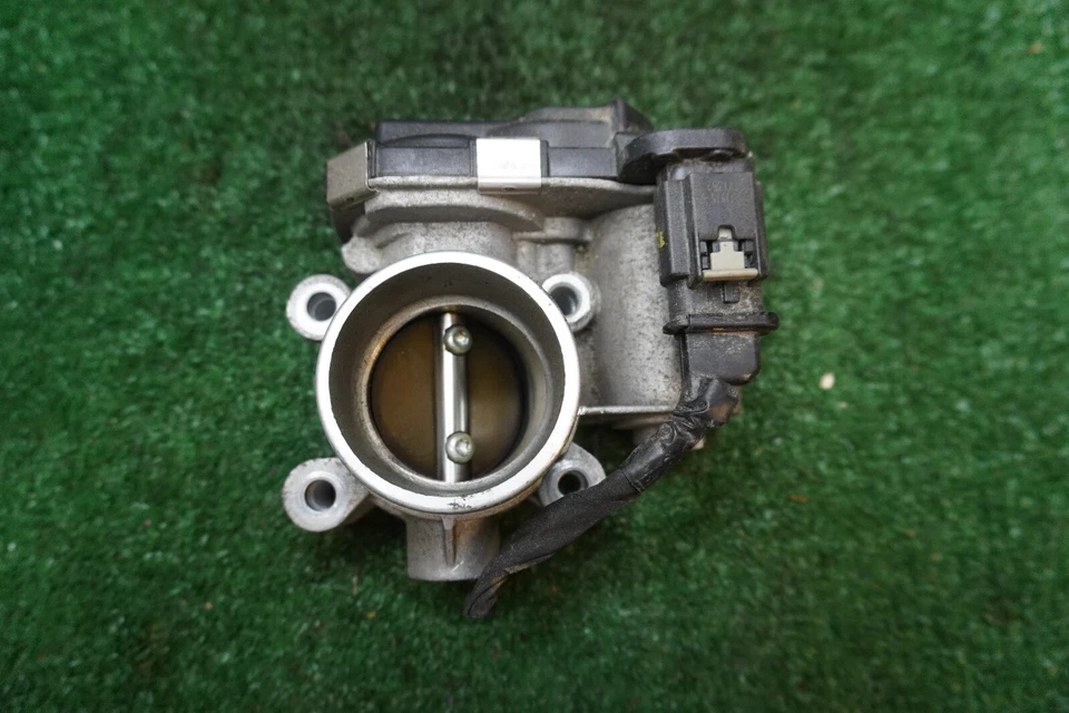 Chevrolet Malibu 2018 1,5 L carrocería del acelerador OEM 12671379AA Foto 2 de 4