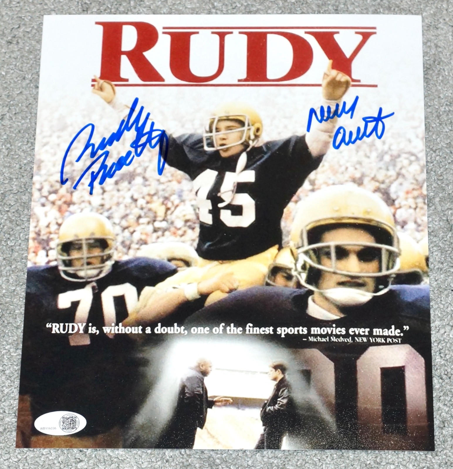 Rudy Ruettiger Autographed Signed Notre Dame Fighting Irish "NEVER QUIT" NOTRE DAME Movie 8x10 Photo JSA COA WB916036 