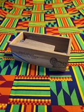 HALLY CALLER WILDLIFE CALLS PUSH BUTTON TURKEY CALL PUSH PULL SPRING GOBBLER 