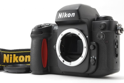 Nikon F100