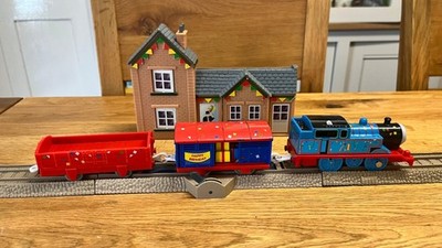 Thomas Trackmaster Master Birthday Celebration Maithwaite Bahnhof Set