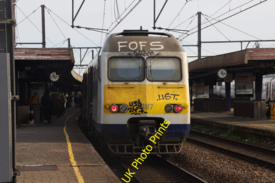 Photo SNCB Belgian Railway 6x4 Class 75 EMU 387 at Antwerpen Berchem c2023 P2