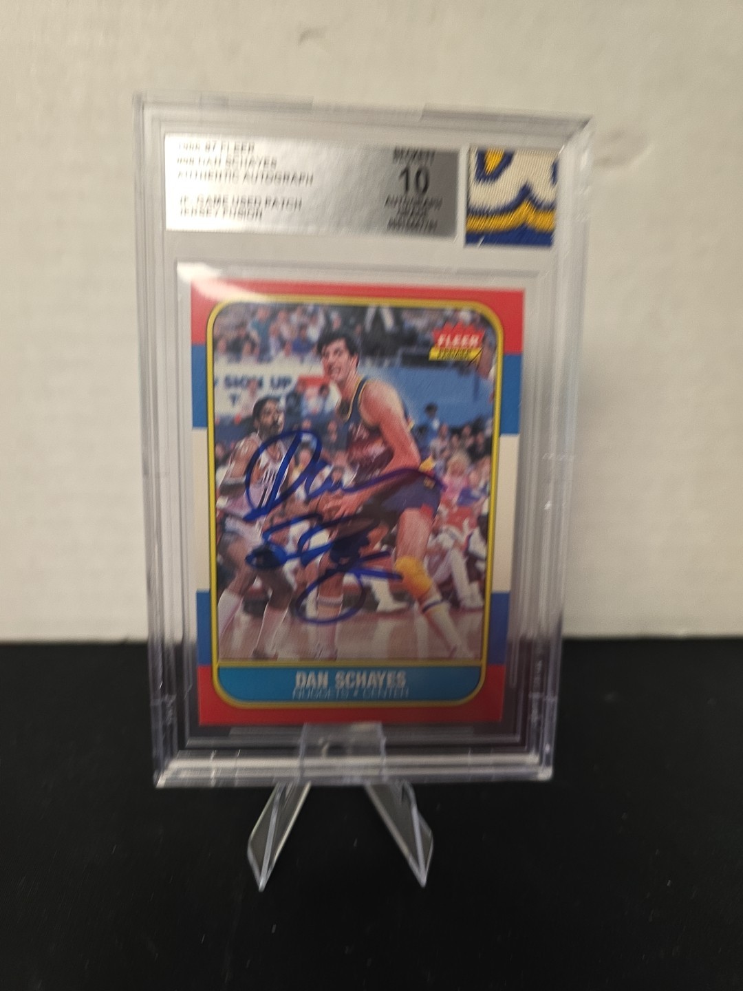1986-87 Fleer Danny Schayes #98 Jersey Fusion GU 3 Color Patch Auto BGS 10