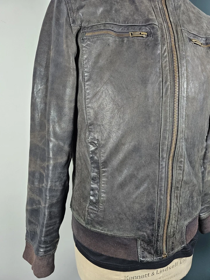 Chevignon Lambskin Leather Jacket Men's Medium Racer Black Faded Soft Slim Biker - Image 4 of 4