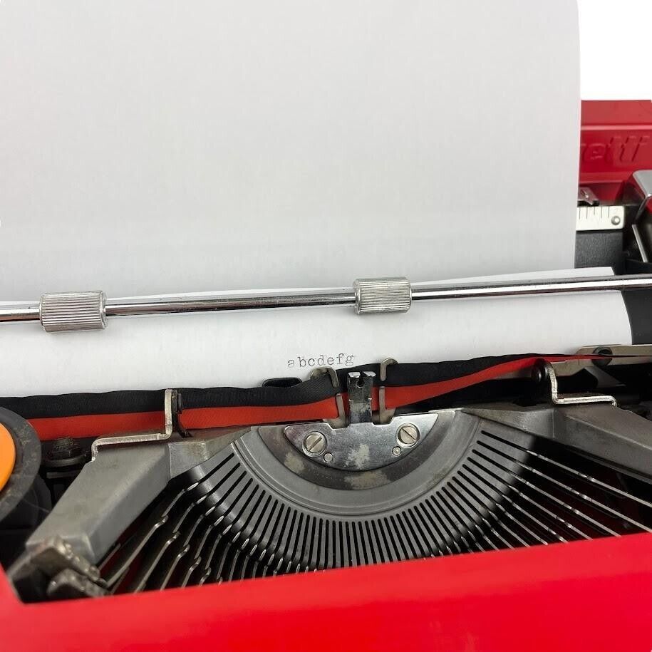 Olivetti Valentine Red Typewriter Vintage From Japan Olivetti Valentine Red Typewriter Vintage From Japan