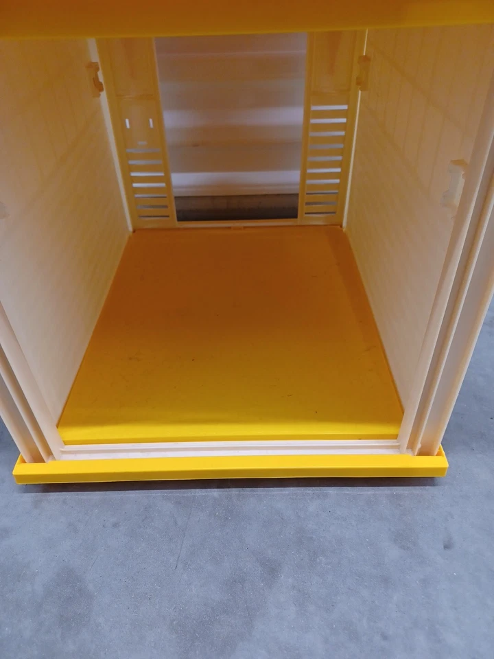 Barbie Dream Cottage 1982 vintage una casa con marco (no completa) Foto 4 de 4