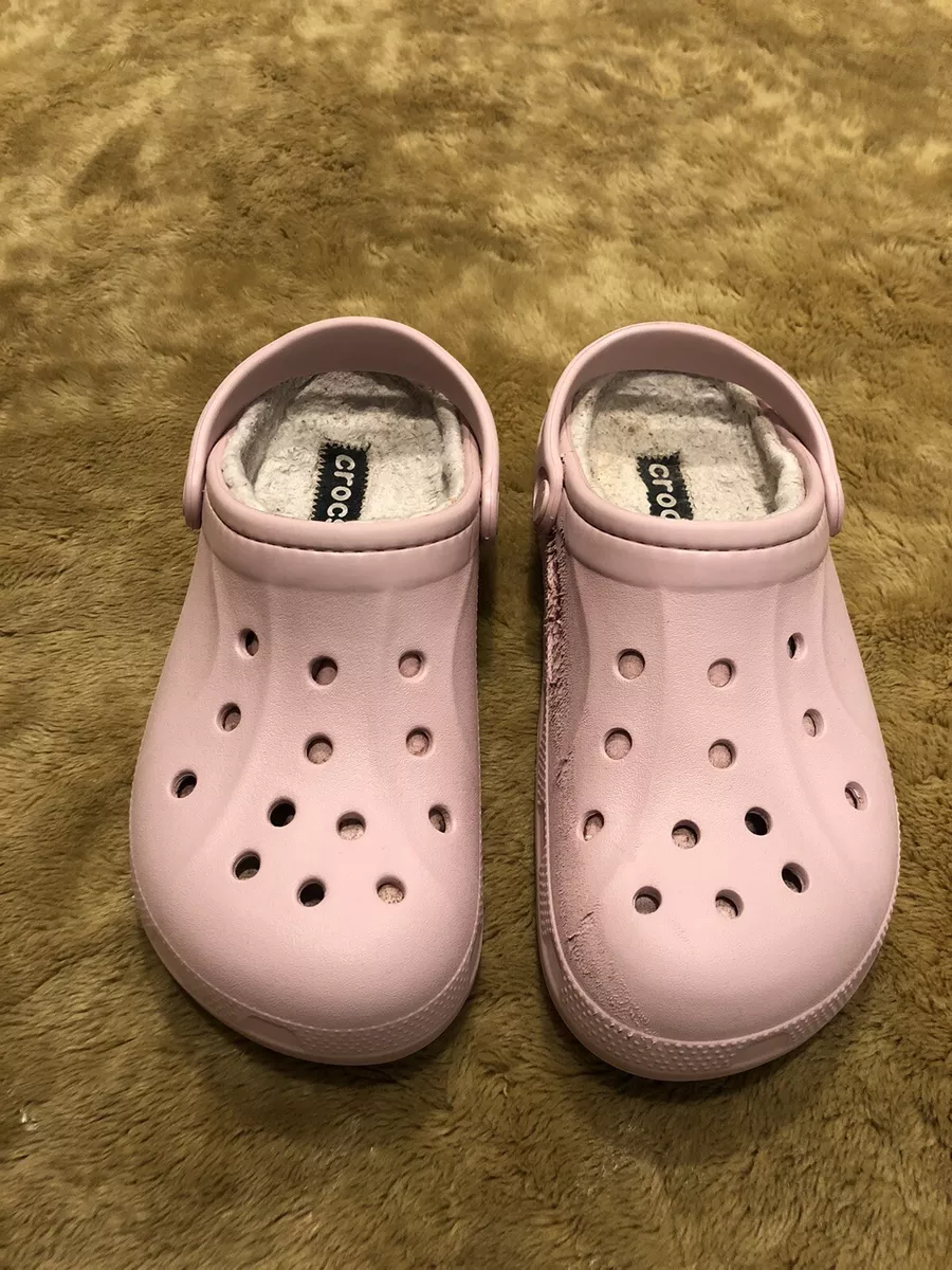 Pink crocs with fur inside deals