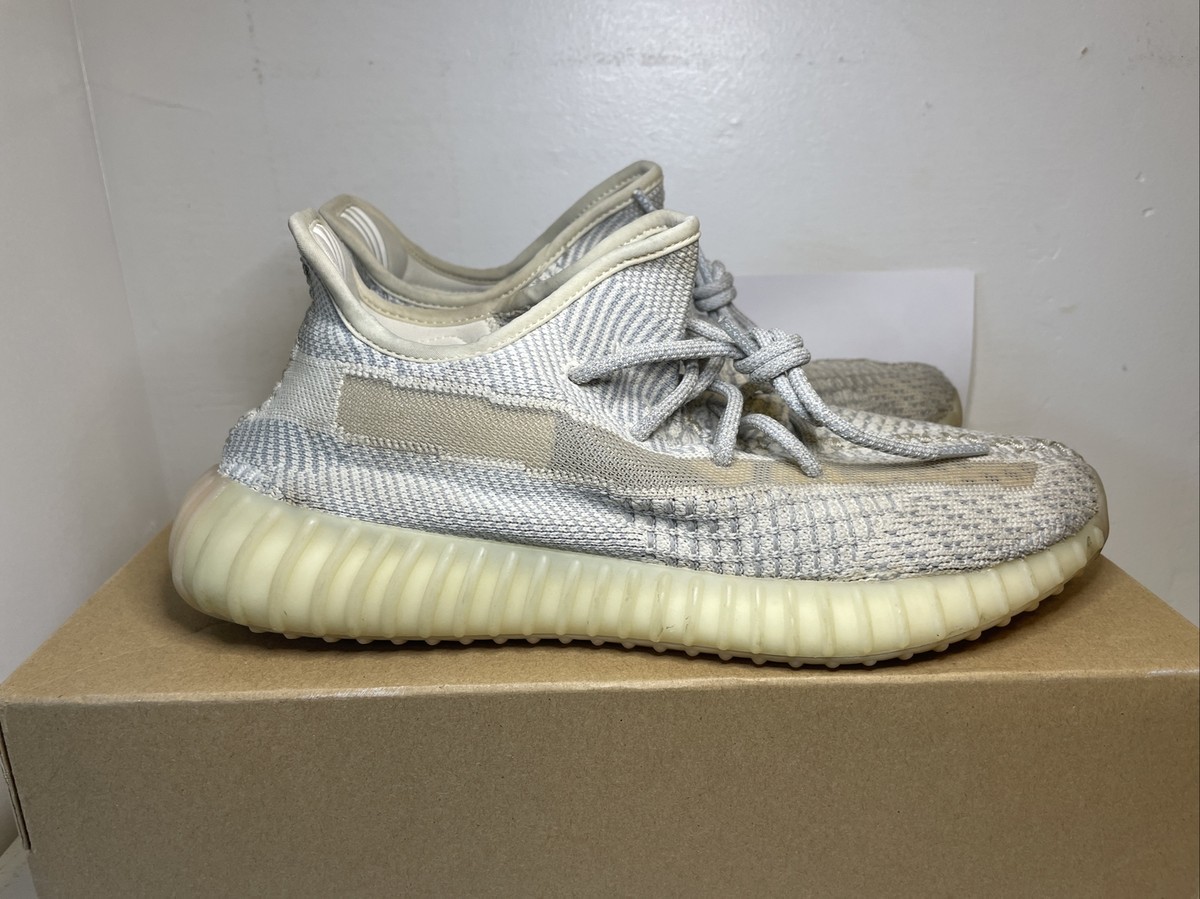 adidas gazelle silver green womens Adidas Yeezy Boost 350 V2 Lundmark (Non Reflective) (Used)