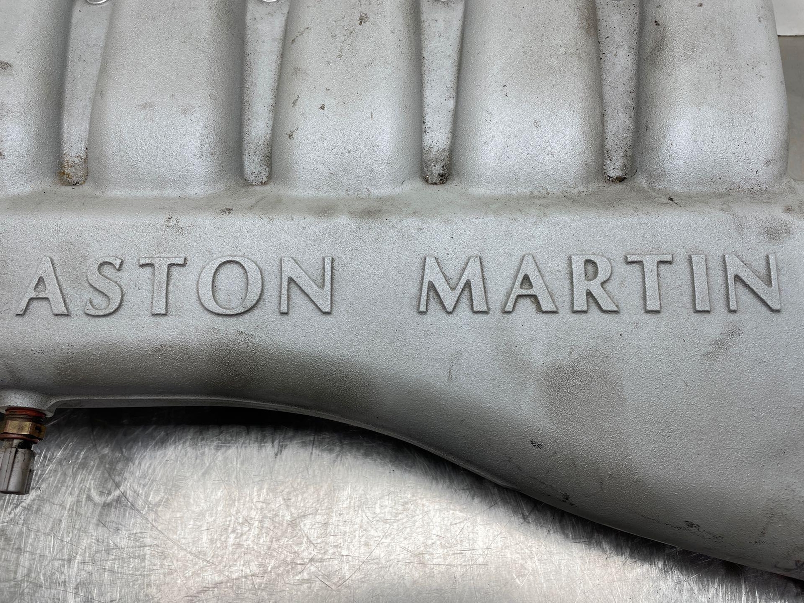 2010 Aston Martin Rapide OEM Right Passenger Upper Intake Manifold 8G43-9424-CA