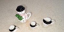 J154 Vintage Miniature Snowman Teapot Cups Creamer Set