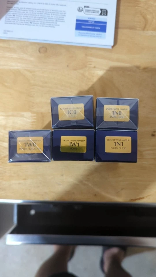 Estee Lauder 1oz PORCELAIN Double Wear 24HR Stay in Place Makeup Foundation - Image 4 of 4