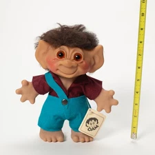 Vintage Thomas Dam Troll- all original with authentic Dam clothing