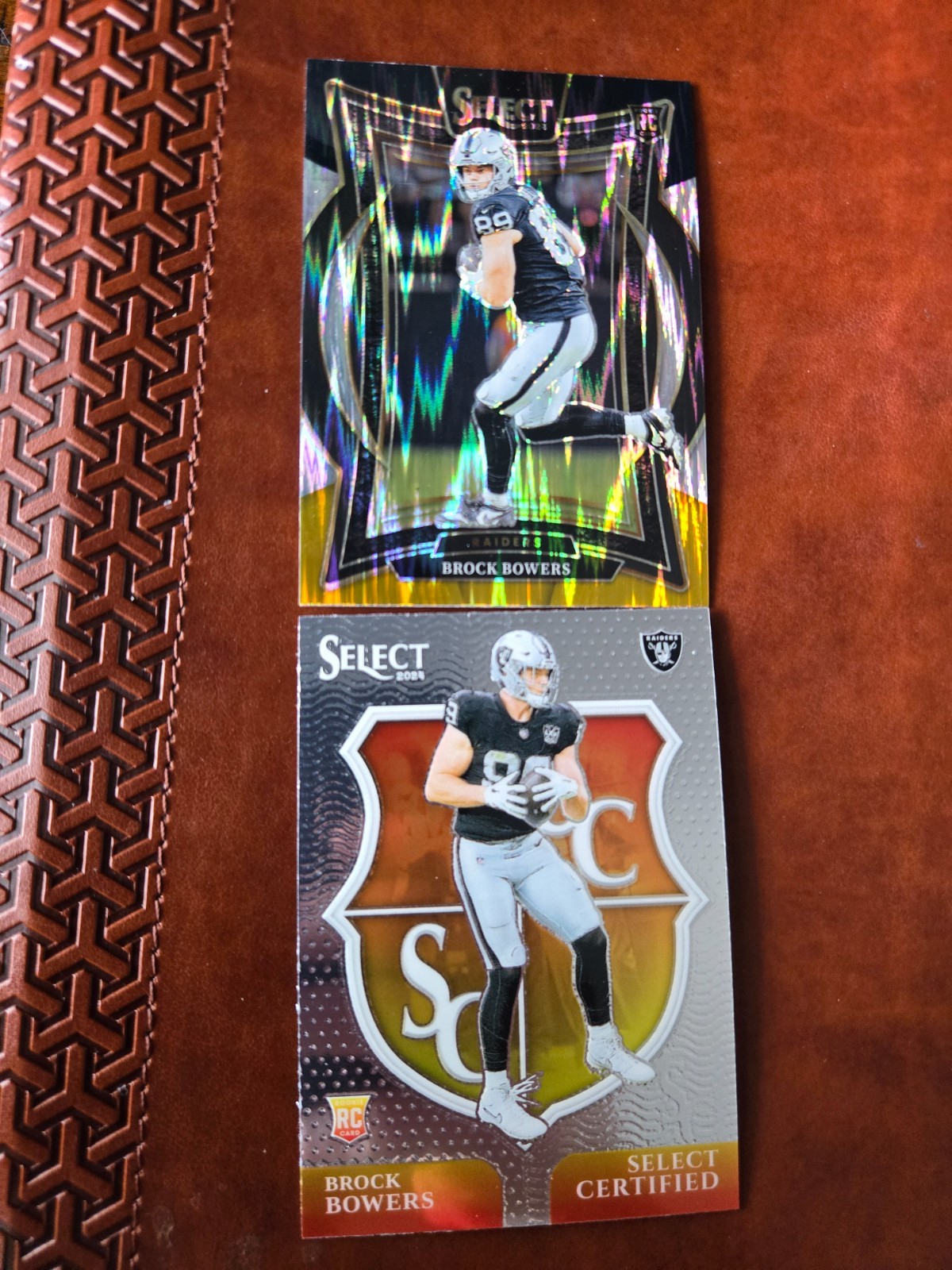 2024 Panini Select - Concourse Brock Bowers #31 Black & Gold Shock Prizm (RC)