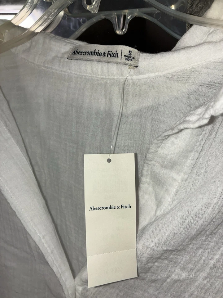 NUEVO CON ETIQUETAS Camisa blanca abotonada con corbata Abercrombie & Fitch pequeña para mujer Foto 4 de 4