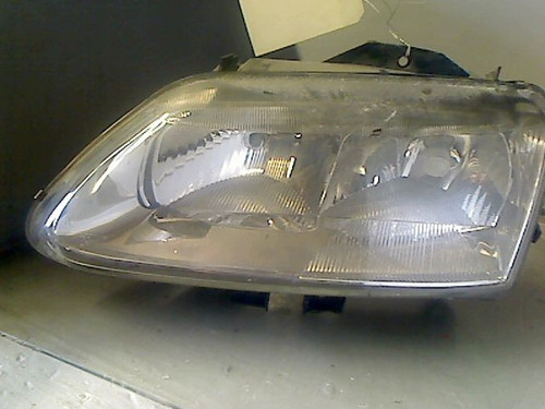 Phare gauche occasion RENAULT ESPACE III Phase 1 - 2.2 DCI 115ch - Photo 1/3
