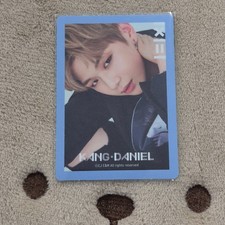 Carte photo officielle pochette Wanna One To Be One Kang Daniel