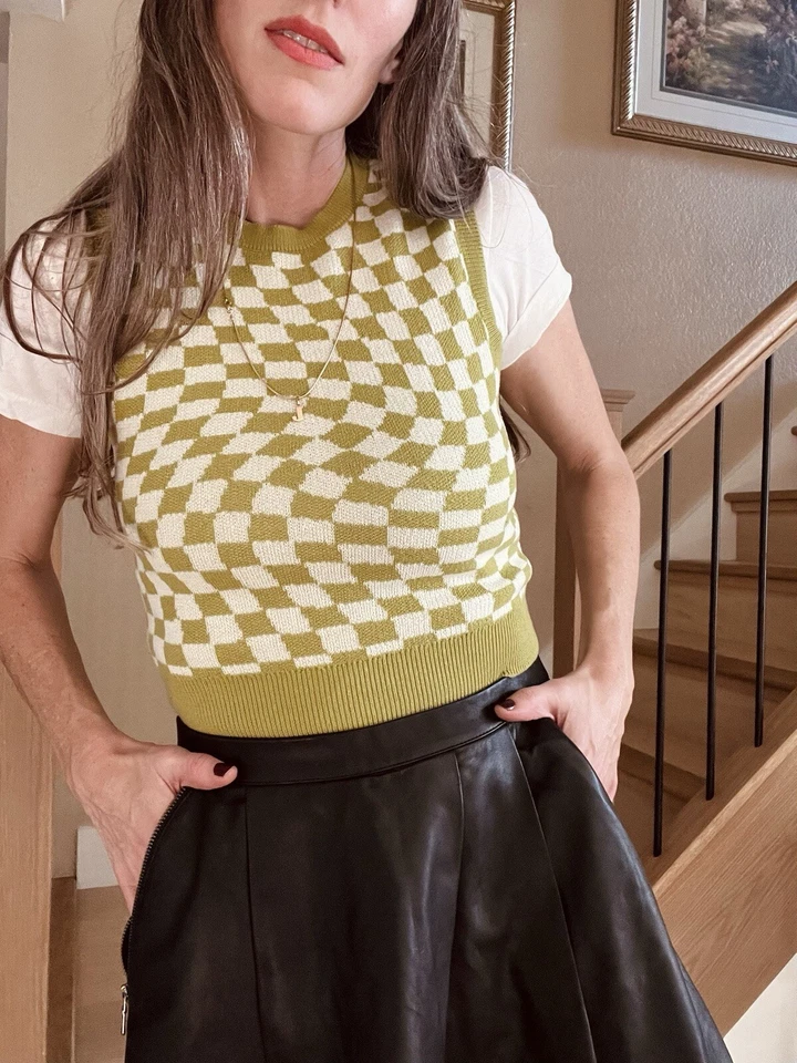 Marc by Marc Jacobs Genuine Leather Pleated Mini Skirt - Image 4 of 4