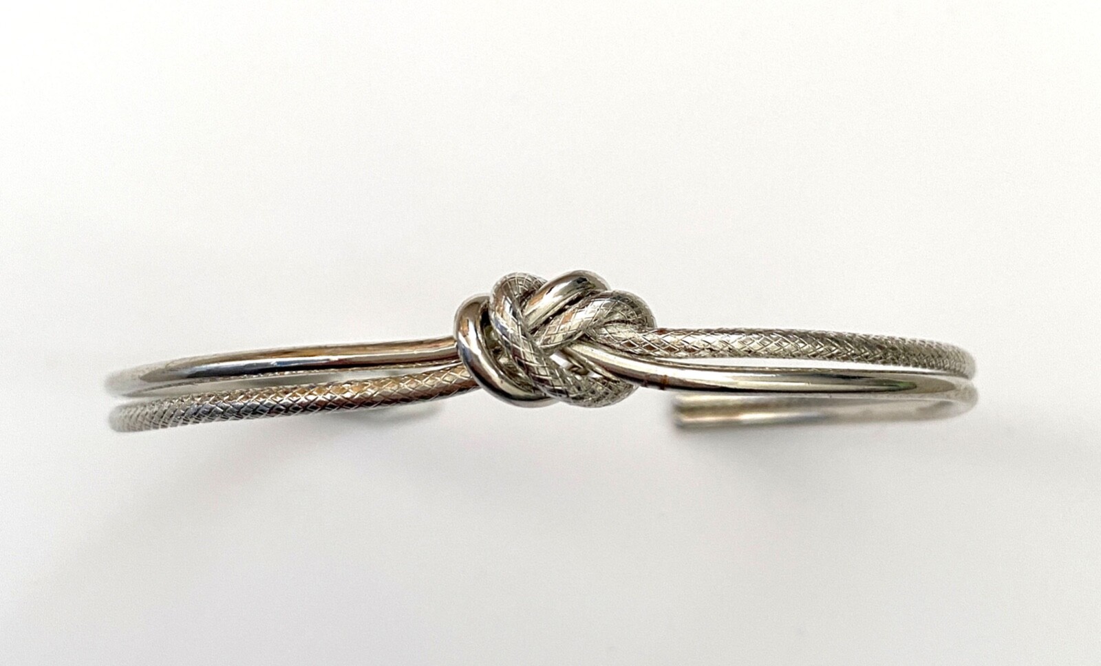 Pulsera nudo plateada rigida nuevo hombre mujer accesorios complementos moda
