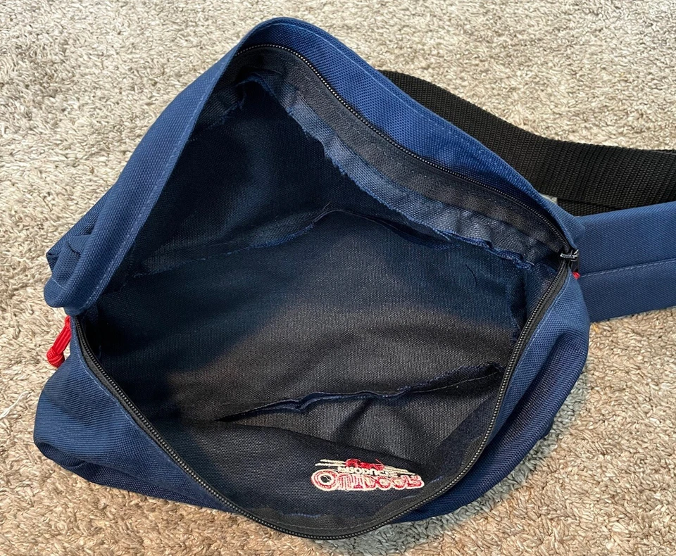 Vintage Outdoor Products, USA Waist Pack Blue Fanny Pack - Image 4 of 4