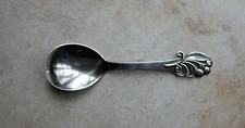 Johannes Siggard Copenhagen, L&ouml;ffel mit floralem Motiv, D&auml;nisches Silber Vintage