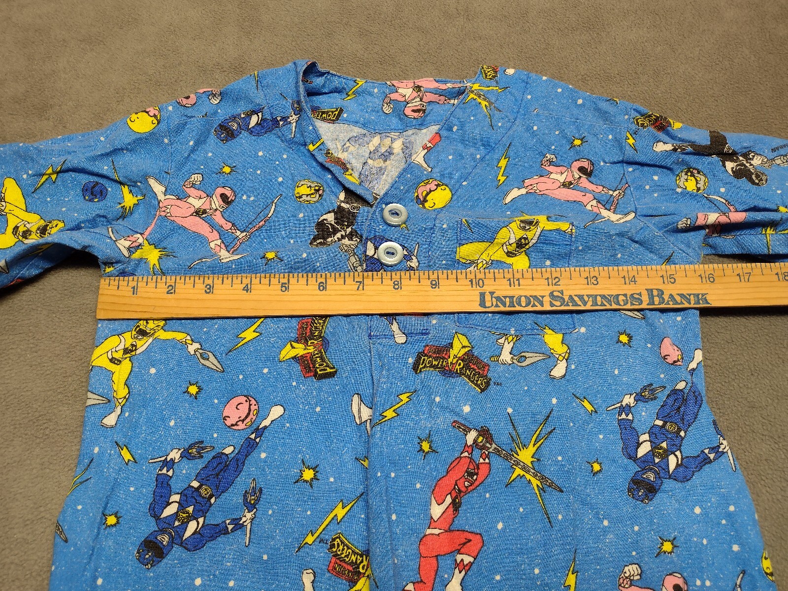 Picture 4 of 24