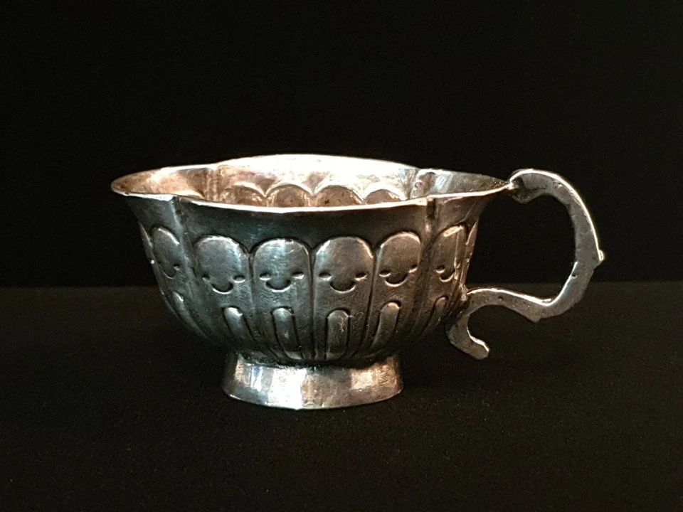 Редкая Старинная Императорская Русская Серебряная Чашка для Водки Чарка Ковш Москва Екатерина II - Изображение 3 из 4
