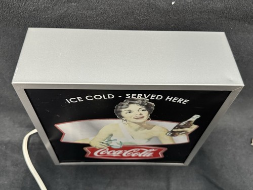 Coca Cola Tow Sided Accent Lamp/10”X10”X3.5” Used - Picture 8 of 14