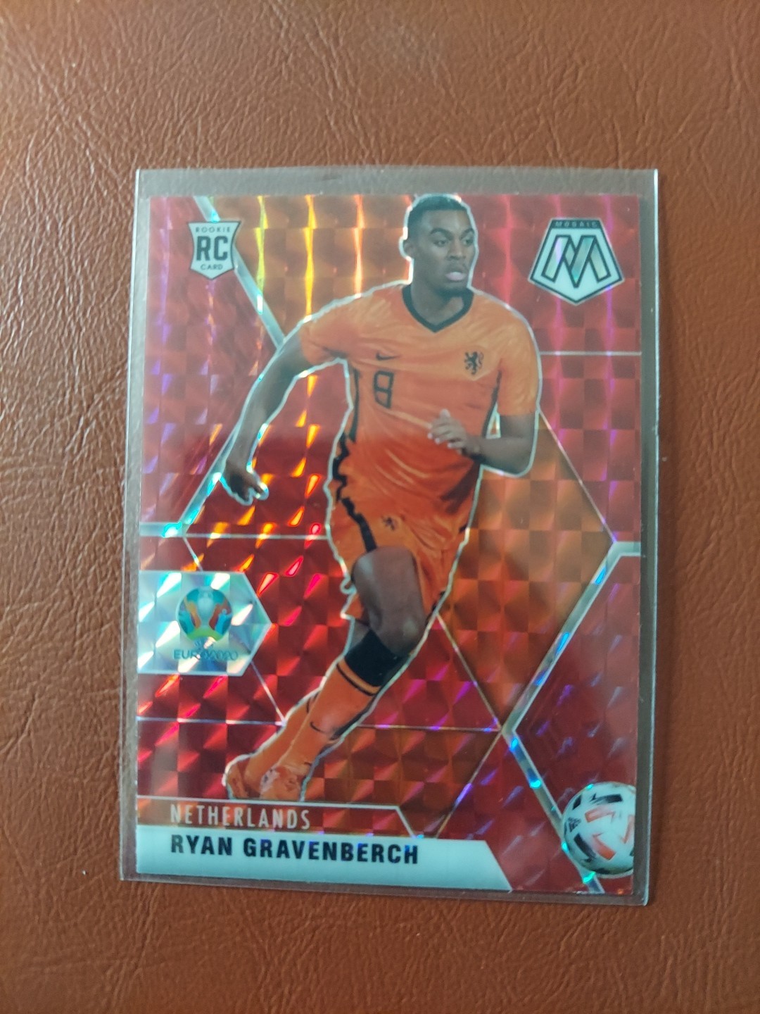 2021 Panini Mosaic UEFA Euro 2020 Red Mosaic Prizm - #148 Ryan Gravenberch