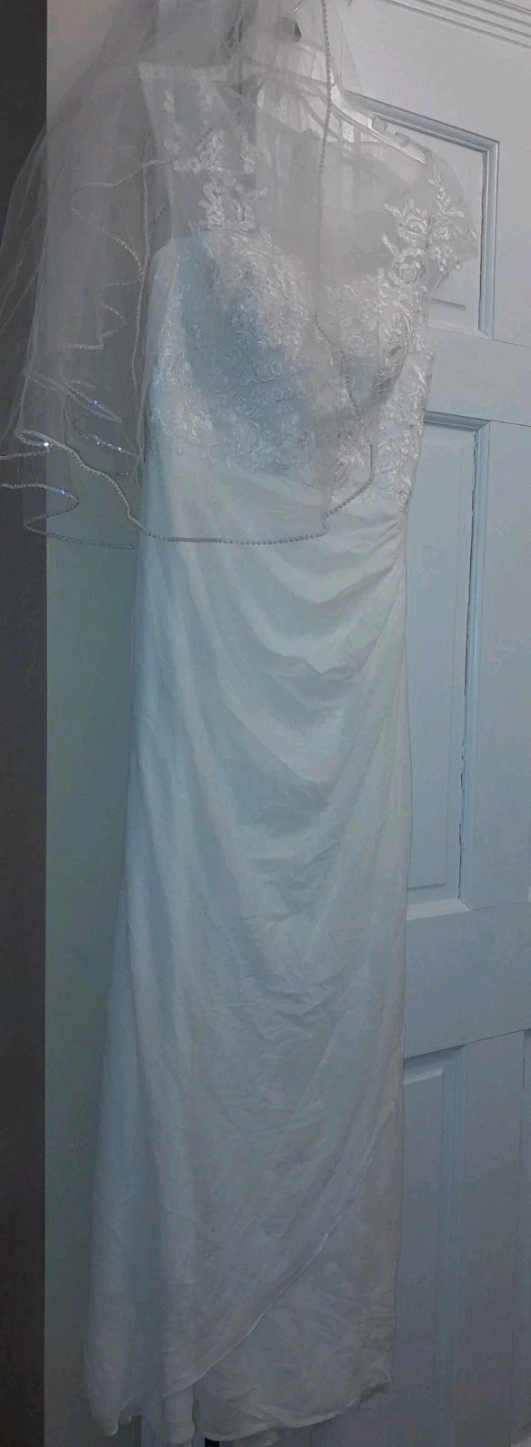 OFF WHITE Maxi abito bianco sporco matrimonio taglia 2 vestibilità. Marca: db studio