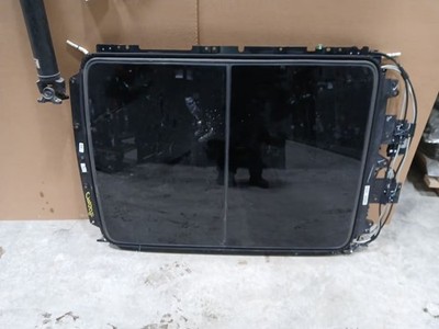 Complete Roof Glass Assembly For 2025 XT6 3142238