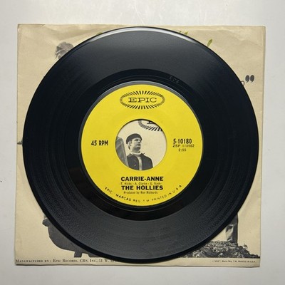 The HOLLIES Carrie-Anne b/w Signs That Will Never Change 1967 Epic 45 rpm NM
