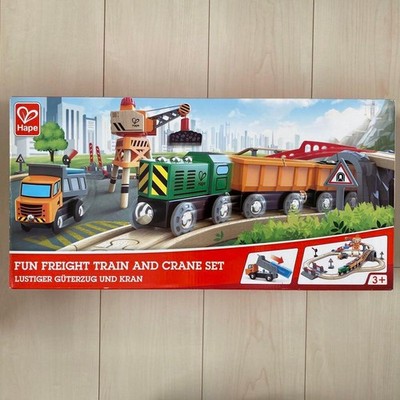 Hape FUN FREIGHT TRAIN AND CRANE SET #f1aef8