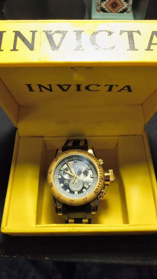 Invicta Мужская дайвер кварц, модель: 15564,52 мм. Совершенно новый (на продажу) подлинный - Изображение 3 из 4