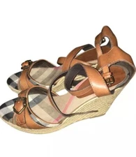 Burberry Thistleton Housecheck Sandals