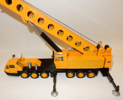 VINTAGE GROVE TM1275 MOBILE CONSTRUCTION CRANE ~ 1/55 SCALE