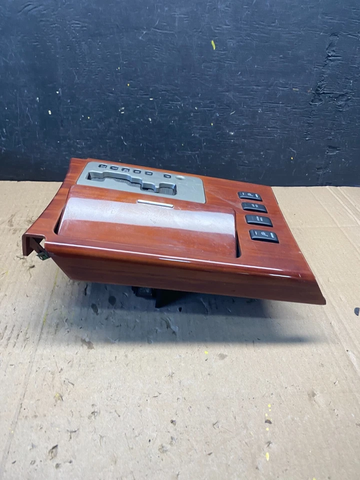 Infiniti QX56 2008 2009 2010 consola central cambio bisel moldura piso H1358 DG Foto 4 de 4